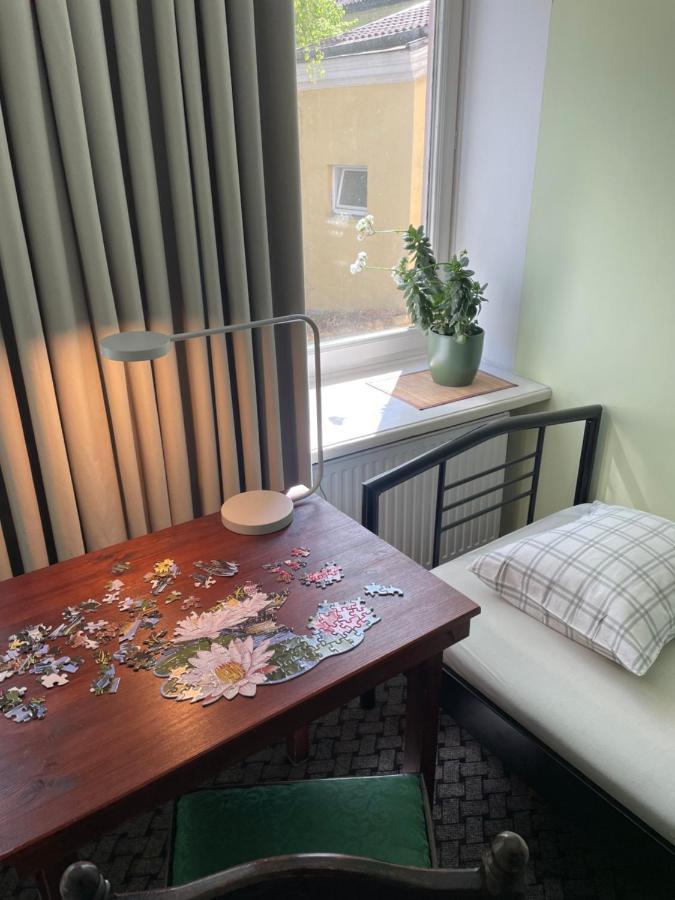 Mikalo House Hostel Vilnius Ngoại thất bức ảnh